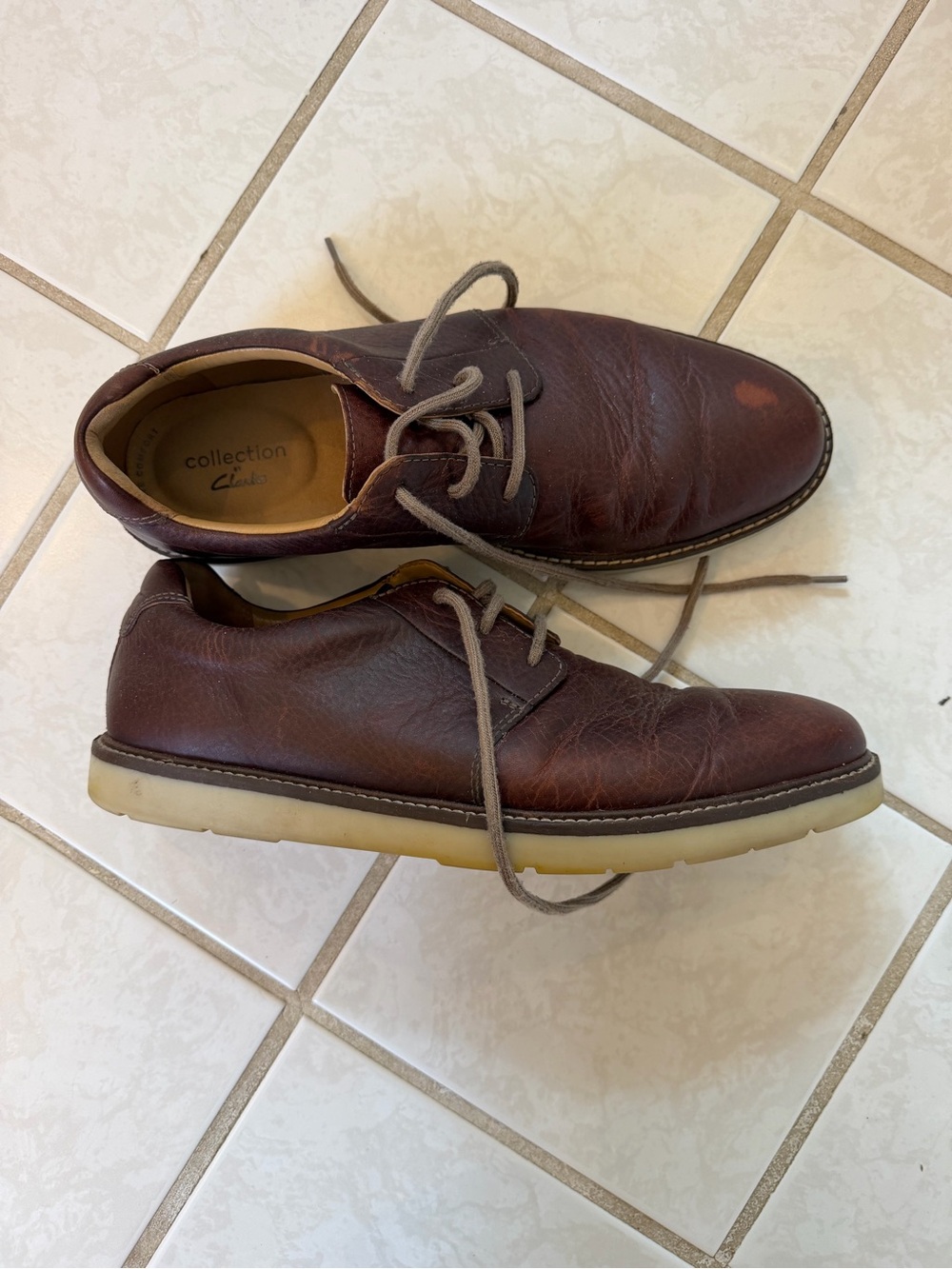 Clarks Men’s Brown Leather shoes